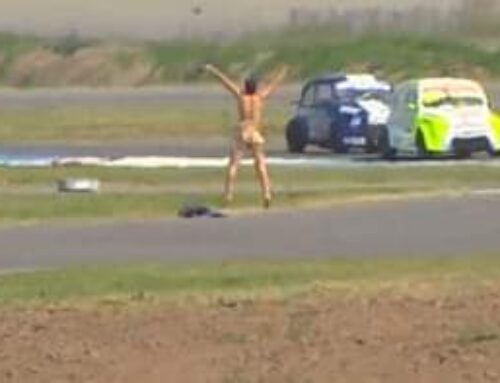 Santa Fé: un hombre se desnudó en medio de la pista en una carrera